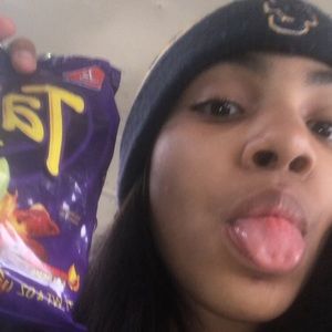 Meet your Posher, Skyler